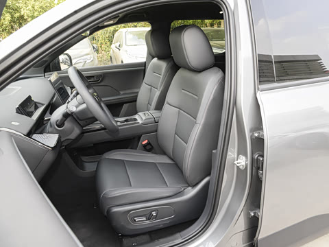 2025 Toyota Bz3x Image 21